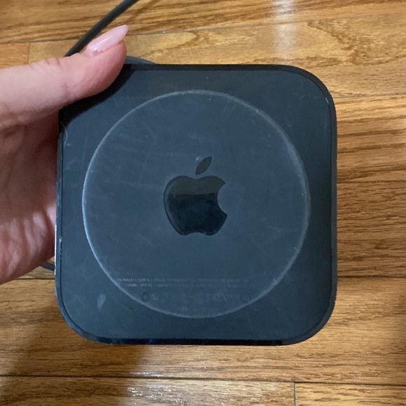 Apple tv 3rd generation - Picture 2 of 3